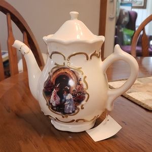 Teapot